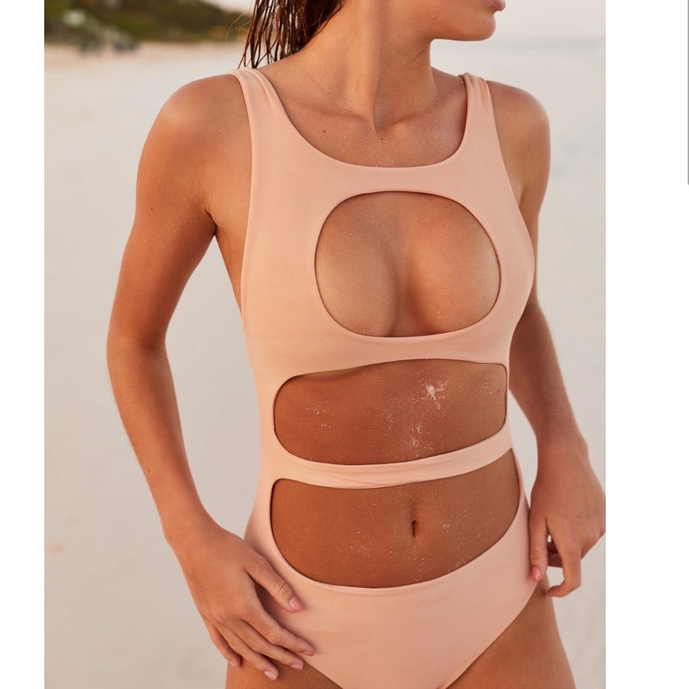 NWT UO LEE+LANI cutout Nude one piece bathing suit